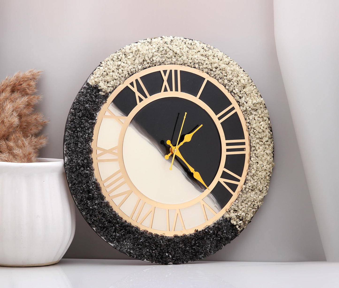 Golden Harmony Resin Wall Clock Elegance in Black & White