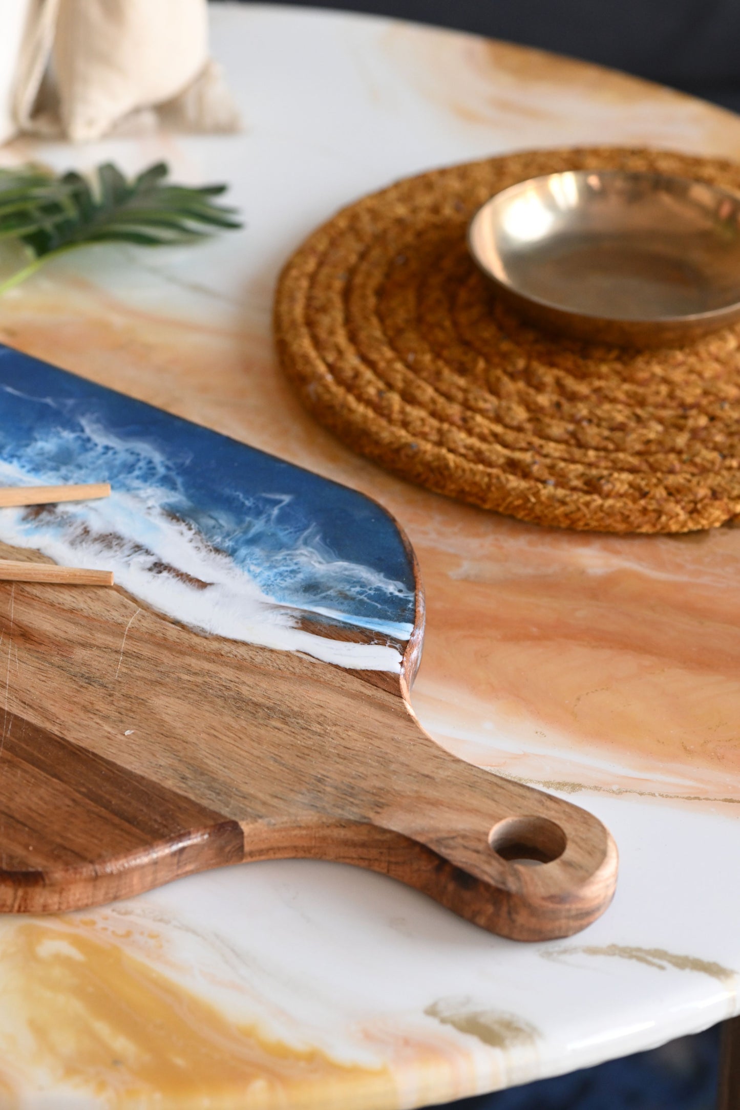 HandArted Resin Chopping Board – Ocean Wave Edition