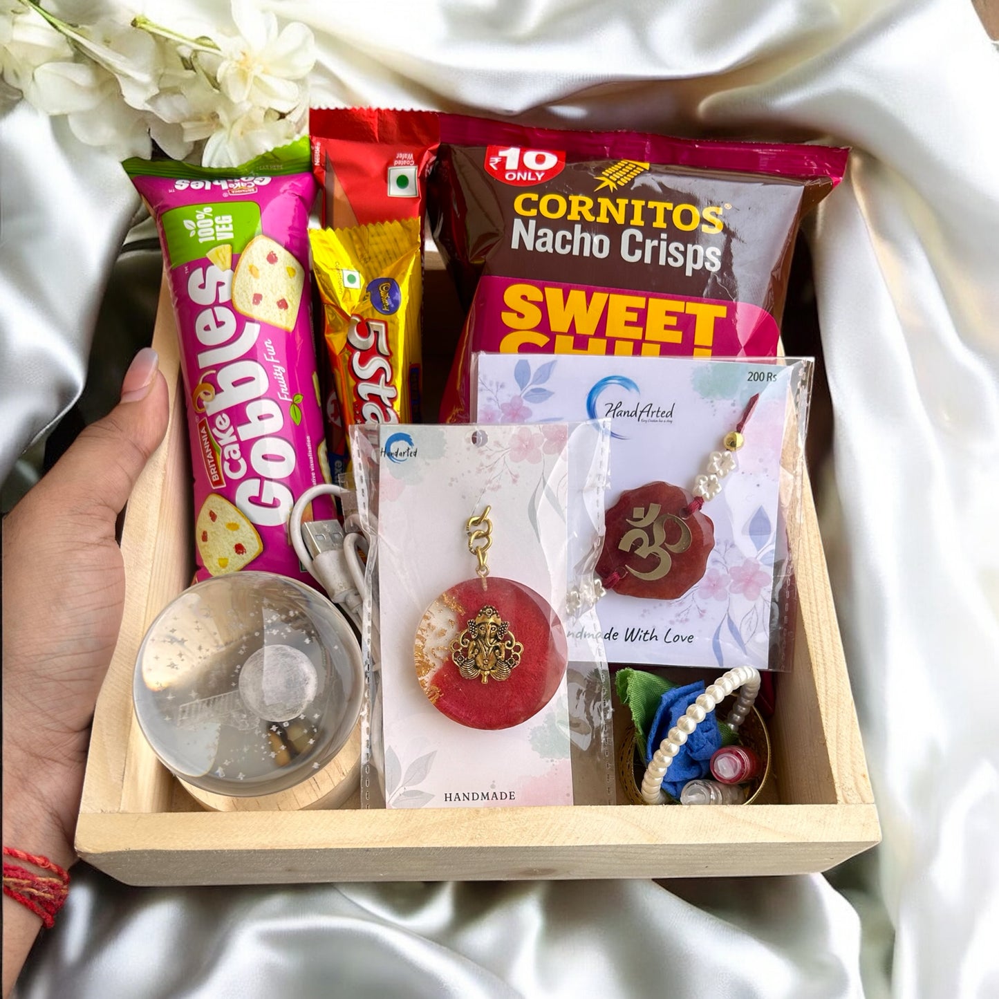 🔴 Customized Resin Rakhi Hamper for Brother – A Vibrant Celebration of Bond & Blessings