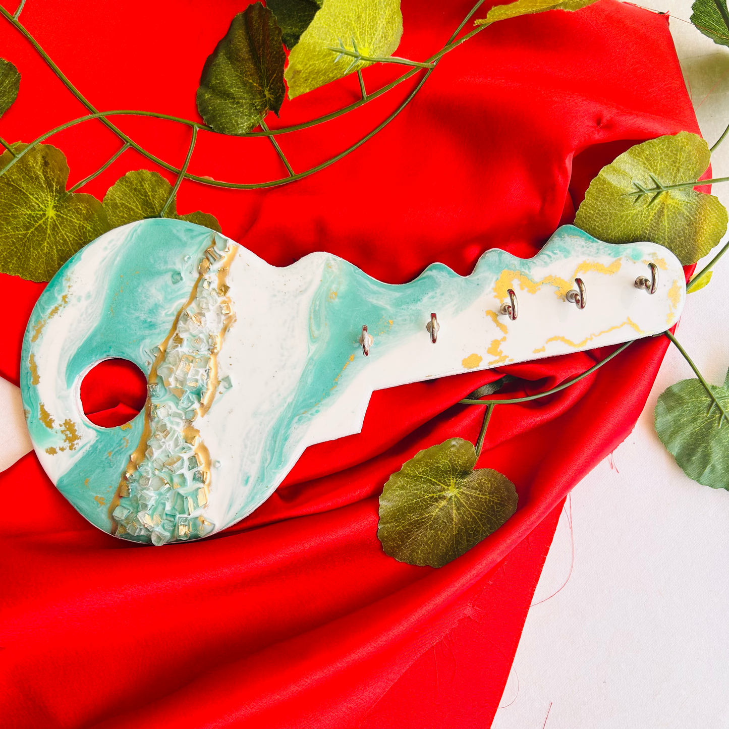 HandArted Resin KeyHolder – Signature Key Edition