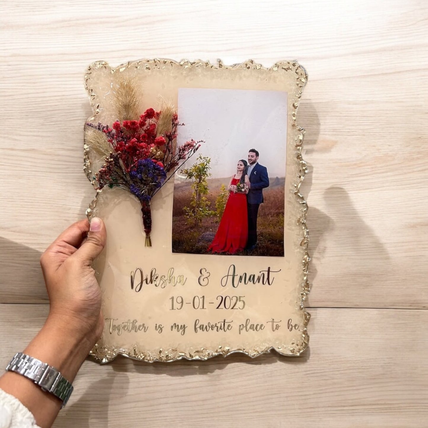 π Personalized Eternal Love Resin Photo Frame β Golden Ivory & Floral Bouquet Edition