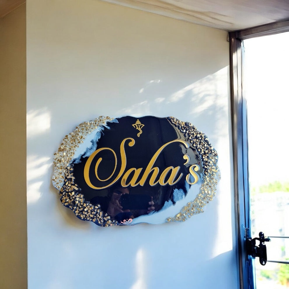 ❤️ Resin Name Plate – Celestial Beauty for Your Sweet Home