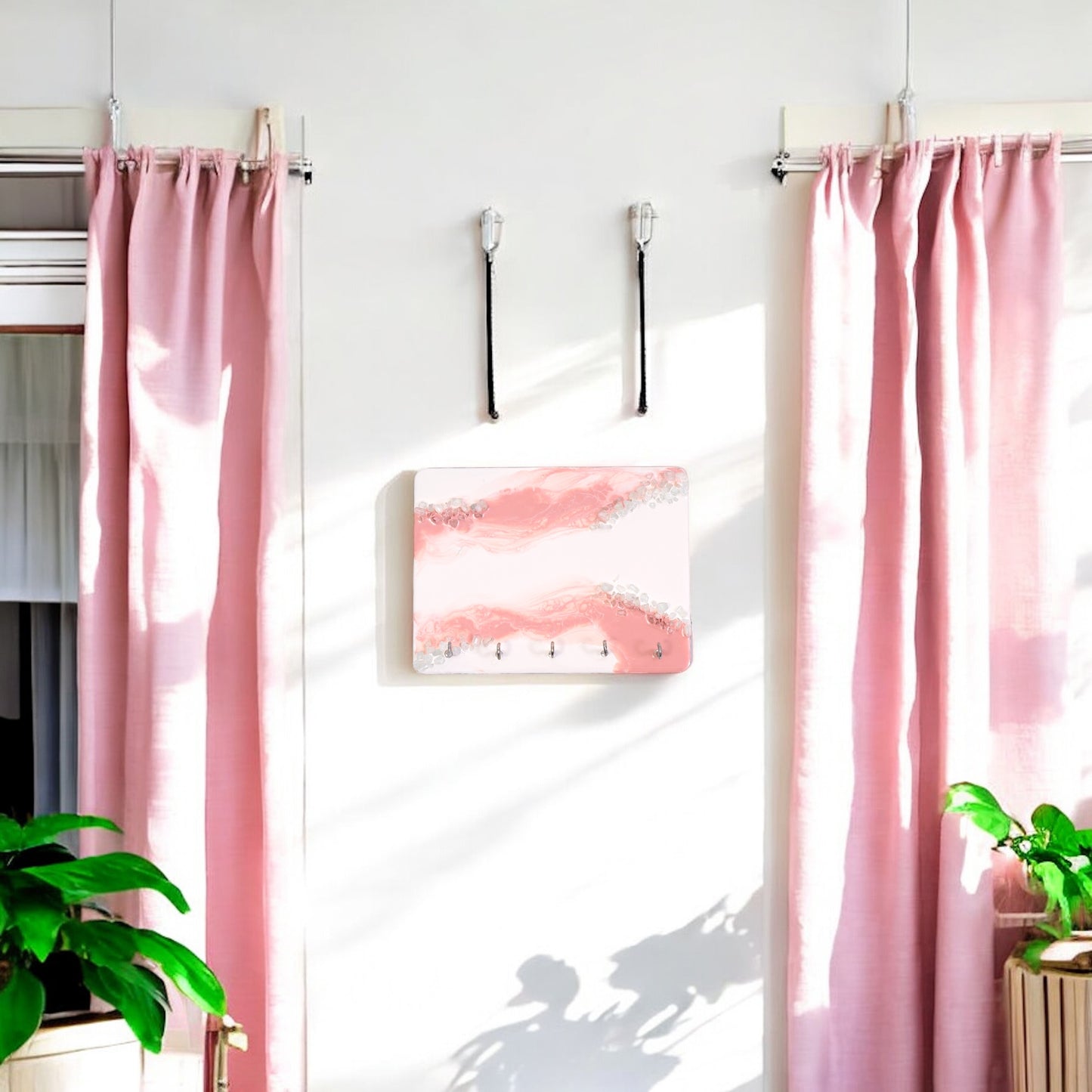 HandArted Resin KeyHolder – Blush Wave Edition