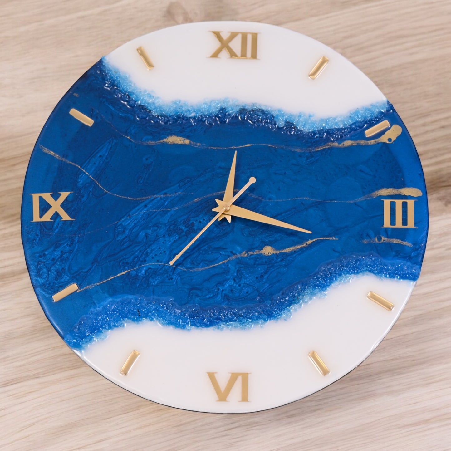 Ocean-Inspired Charm – HandArted Resin Wall Clock in Deep Blue & White