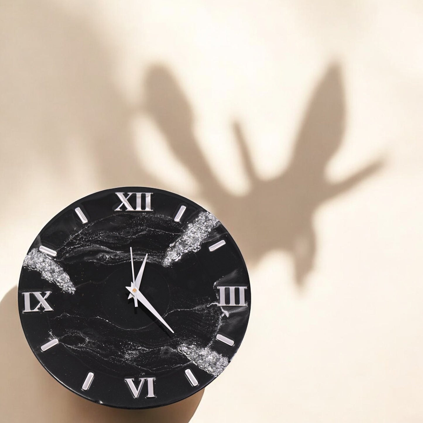 Midnight Marble Resin Wall Clock – Sophistication That Tells Time