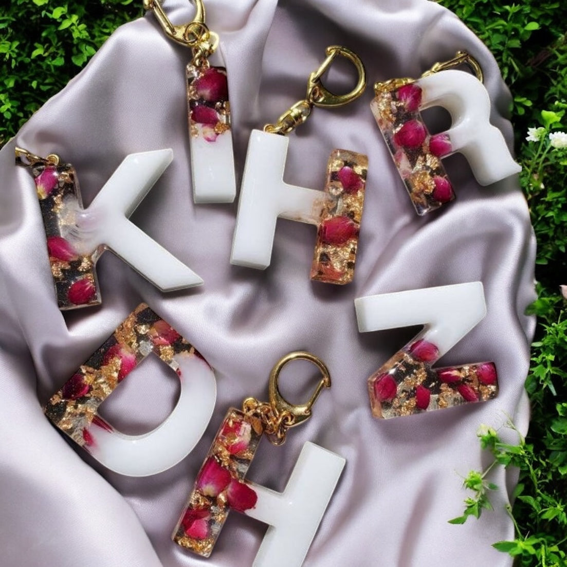 π Custom Resin Alphabet Keychain β White & Rose Petals Edition