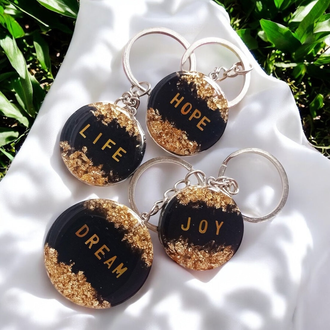 π€ Custom Resin Name Keychain β Black & Gold Flakes Edition