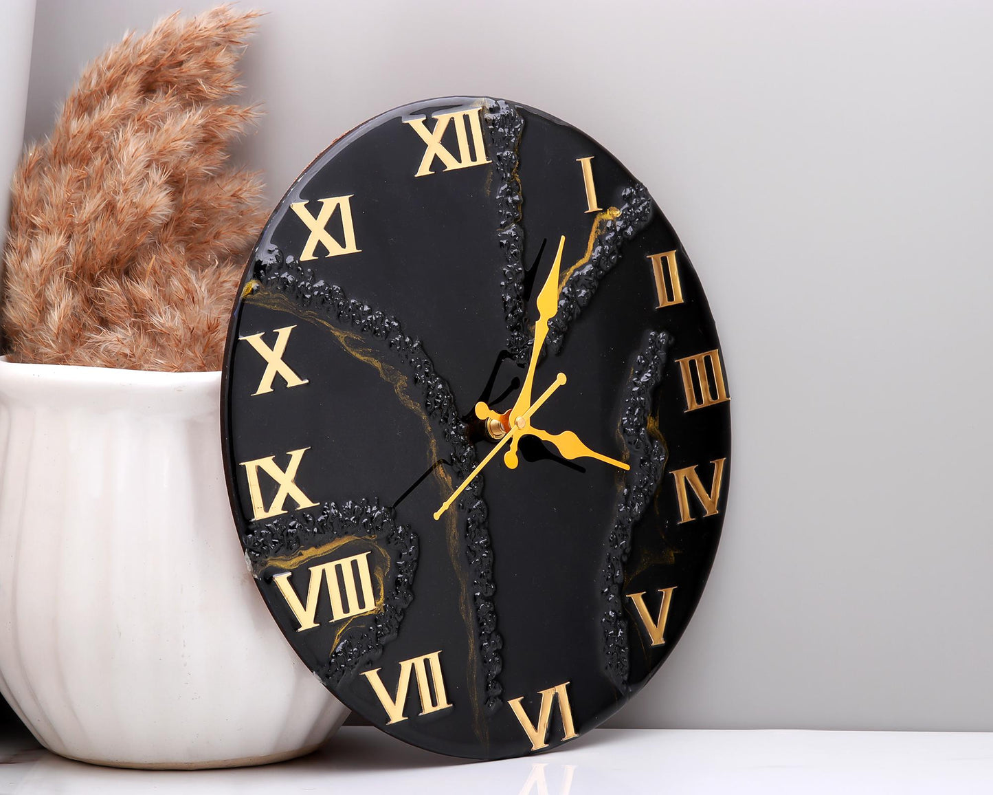 Midnight Elegance Black Resin Wall Clock
