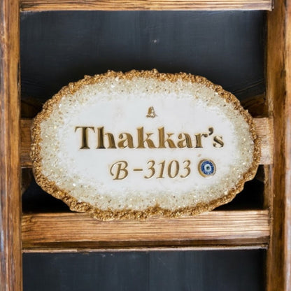 ❤ Custom Resin Name Plate – Glimmering Gold & Protection Edition ❤
