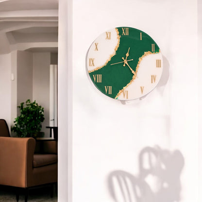 Emerald & Ivory Resin Wall Clock – Elegance that Tells Time