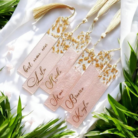 📖 Personalised Handcrafted Resin Bookmark – Gold Flakes Edition